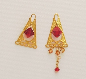 Photo of chandlier earring bead frame components Photo of chandlier earring bead frame components