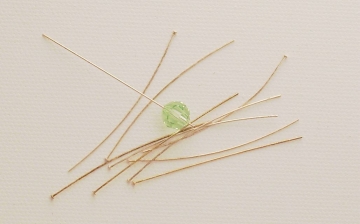 Photo of head pins Photo of head pins