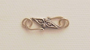 Photo of hook clasp Photo of hook clasp