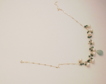 Pearl and crystal necklace project Pearl and crystal necklace project