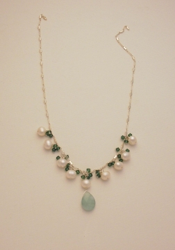 Pearl and crystal necklace project