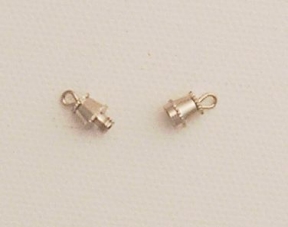 Photo of screw clasp