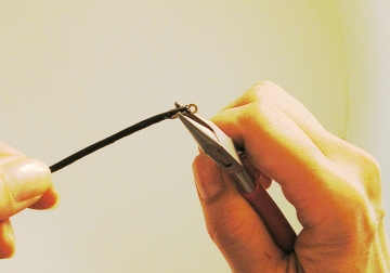 How to finish jewelry cord ends How to finish jewelry cord ends