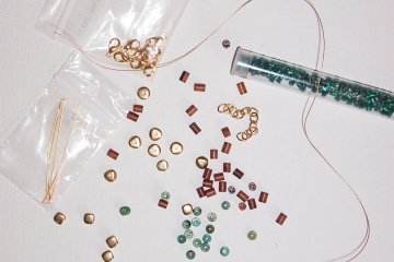 Link Chain Necklace Project Turquiose Heishi and Wood Bead Necklace