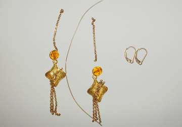 Gold Fan Earrings Earrings