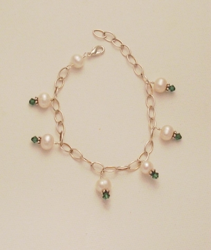 Pearl and Crystal Bracelet Project Pearl and Crystal Bracelet Project