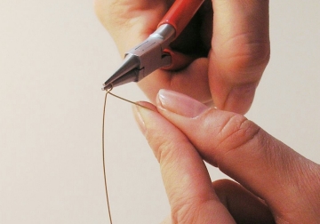 Photo of how to wire wrap a chain Photo of how to wire wrap a chain